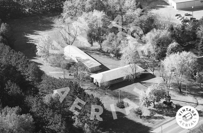 Budget Host Inn (Sunset Motel) - 1985 Aerial